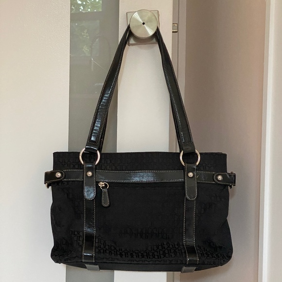 Giani Bernini I Jacquard Fabric Logo Shoulder Bag - Picture 4 of 16